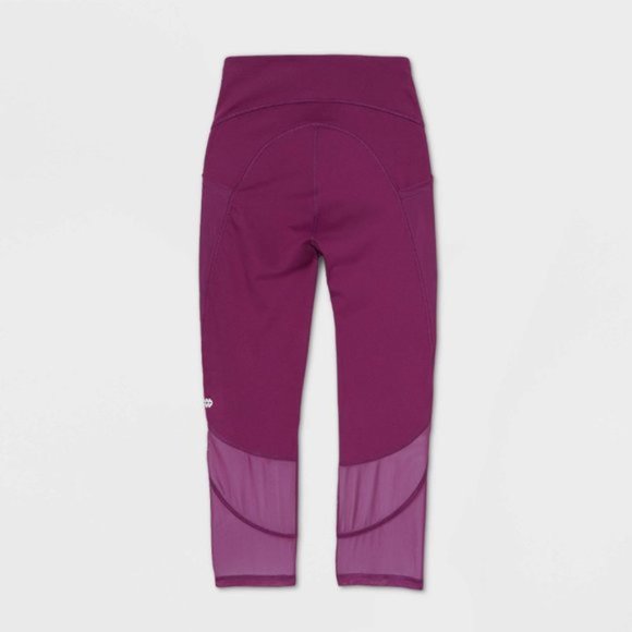 All in Motion Capri Leggings Women's Contour Curvy, Magenta Size Small - Picture 2 of 4